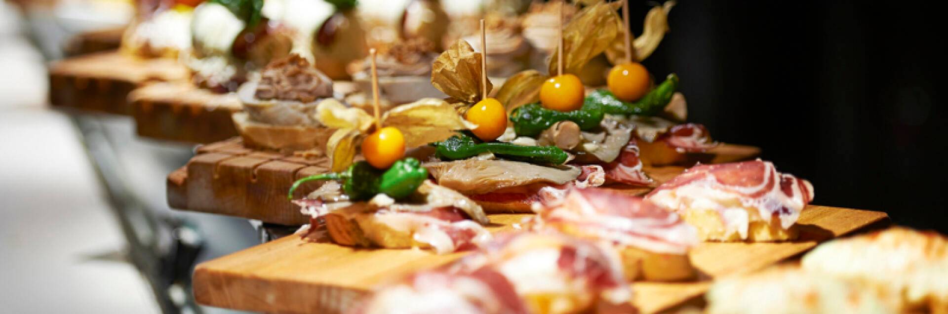 De pintxos por la ciudad medieval